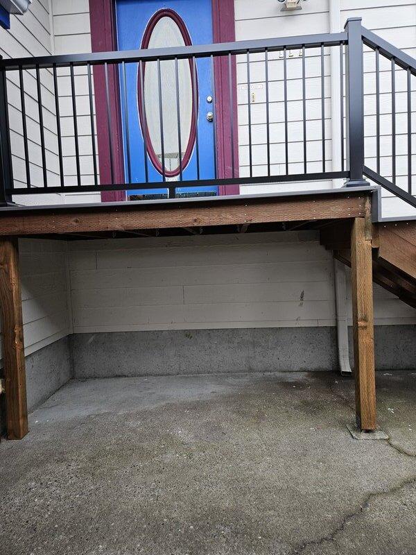 Entrance Deck and Stairs image 5